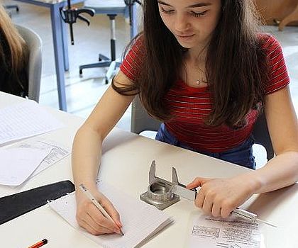 Technik Rallye an der Mittelschule Hummeltal: Fotograf bbw e. V. 