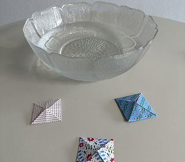 Papierblüten